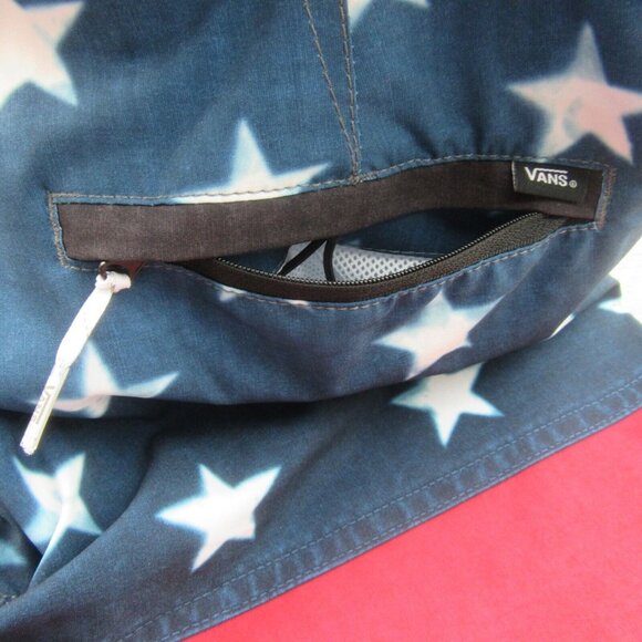 Vans Era USA American Flag Boardshort Swim Trunks Mens Size 30 NEW - Picture 9 of 13